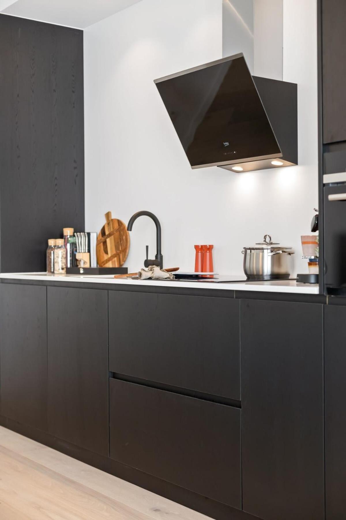 Huswell - Renovated Apartment In The Heart Of Ostend Exterior photo